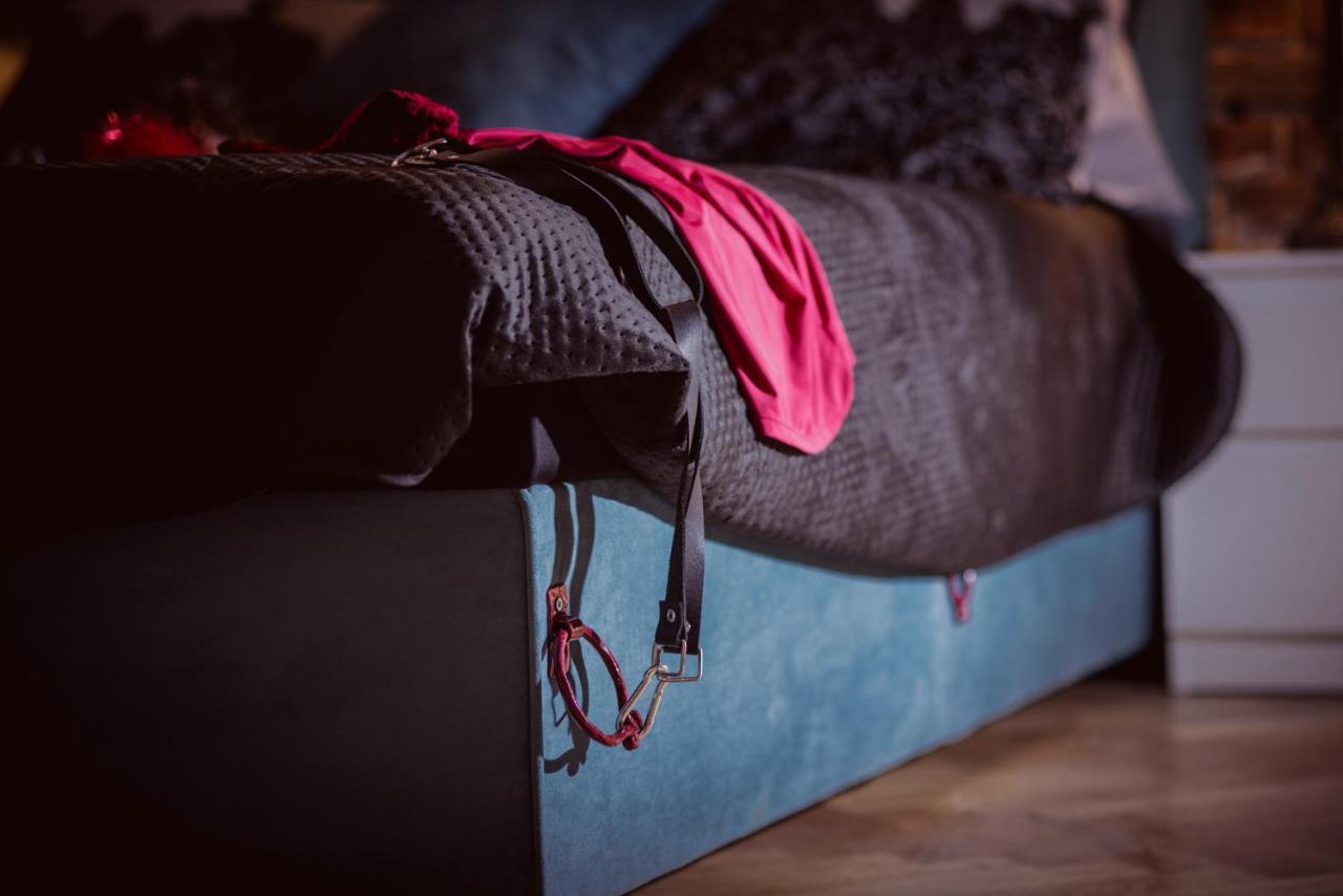 Apartament Dla Doroslych "Papierki Po Cukierkach" ルブリン エクステリア 写真