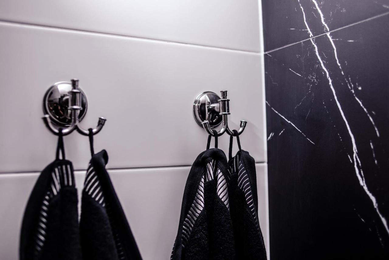 Apartament Dla Doroslych "Papierki Po Cukierkach" ルブリン エクステリア 写真